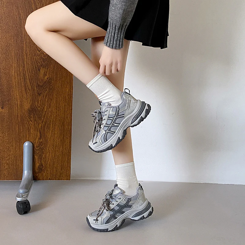 Damen Sportliche Lauf-Sneaker mit dämpfender und atmungsaktiver Konstruktion Heidi Mode - Image 4