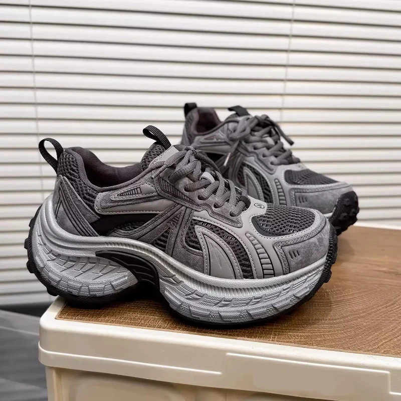 Damen Sportliche Lauf- und Freizeitschuhe mit atmungsaktiver Obermaterialstruktur und dämpfender Sohle Heidi Mode - Image 3