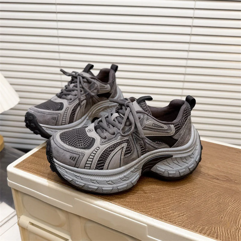 Damen Sportliche Lauf- und Freizeitschuhe mit atmungsaktiver Obermaterialstruktur und dämpfender Sohle Heidi Mode - Image 6