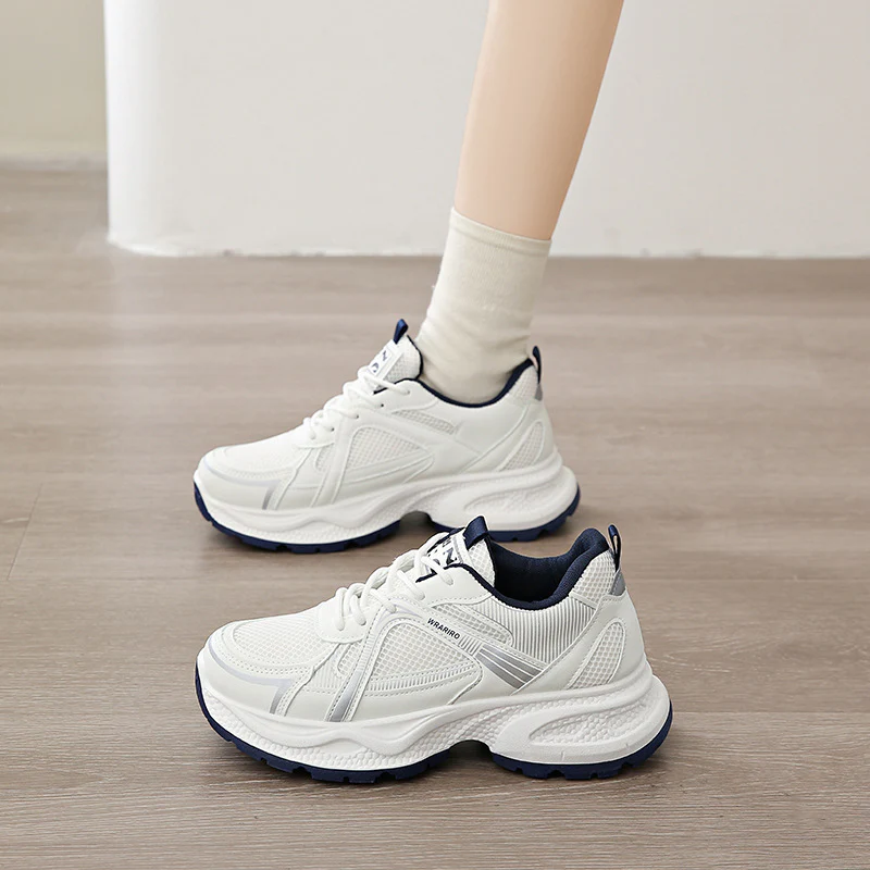 Damen Sportliche Lauf- und Freizeitsneaker mit atmungsaktivem Obermaterial Heidi Mode - Image 3