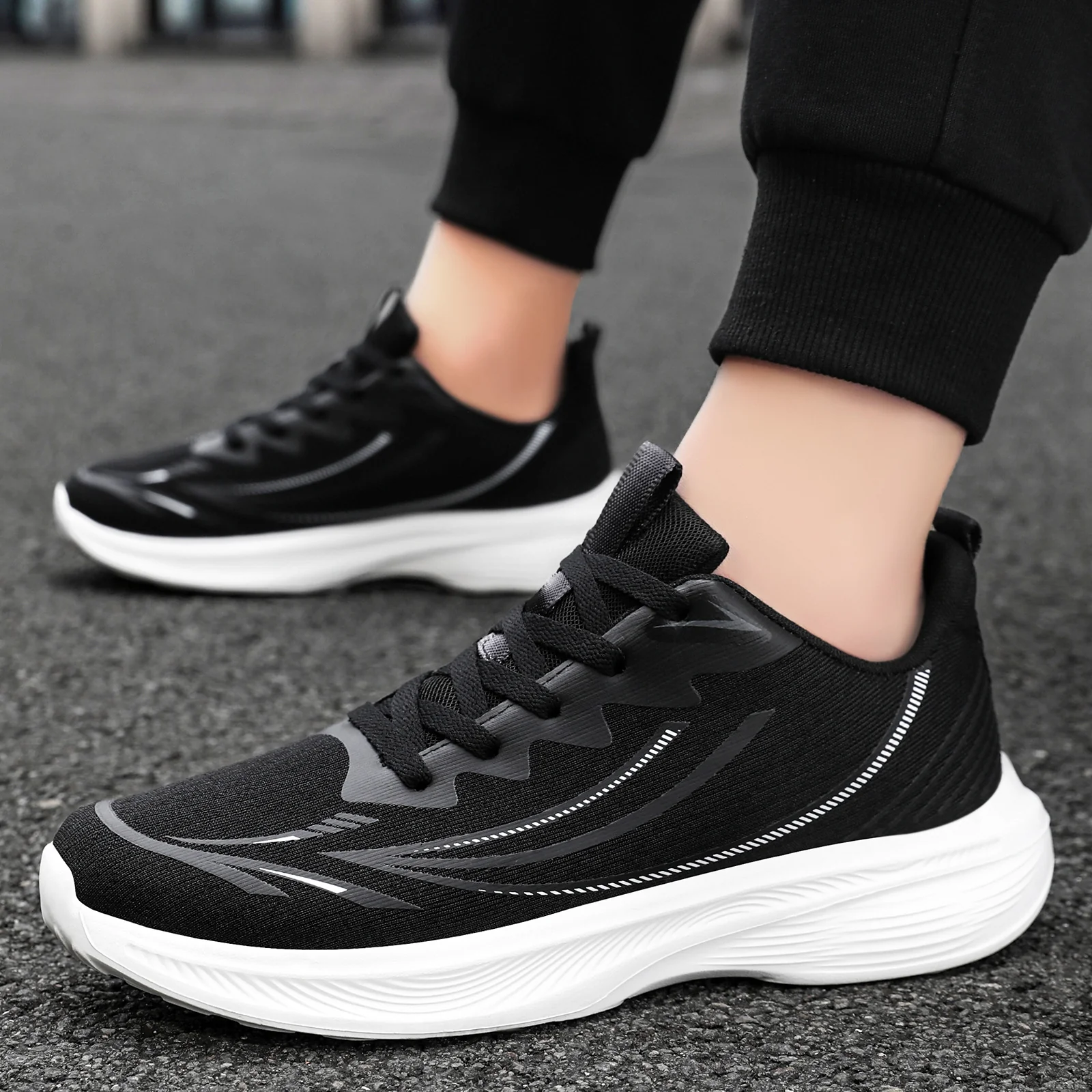 Damen Sportliche Laufschuhe mit atmungsaktivem Mesh-Obermaterial und dämpfender Sohle Heidi Mode - Image 2