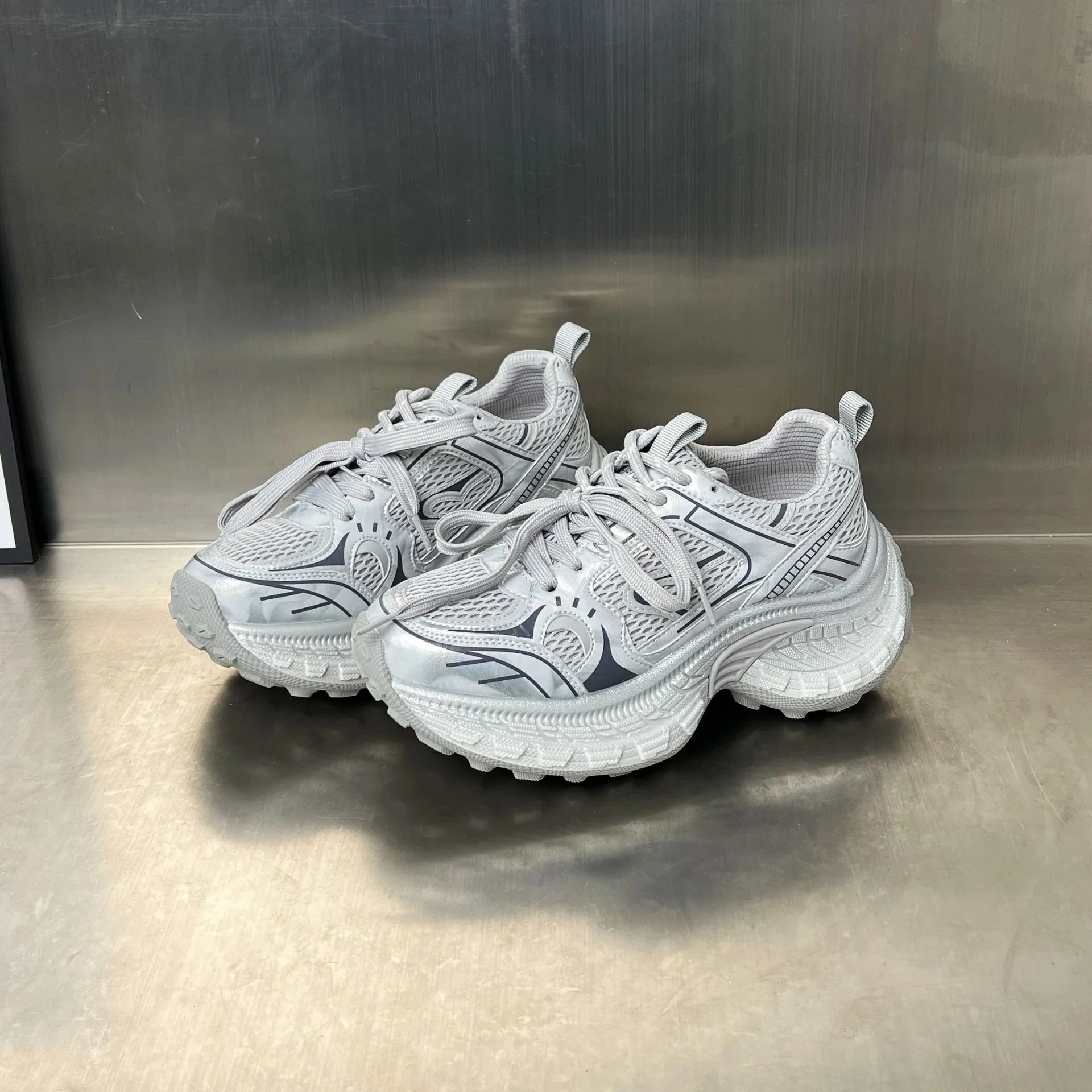 Damen Sportliche Laufschuhe mit atmungsaktivem Mesh-Obermaterial und innovativer Dämpfungstechnologie Heidi Mode - Image 6