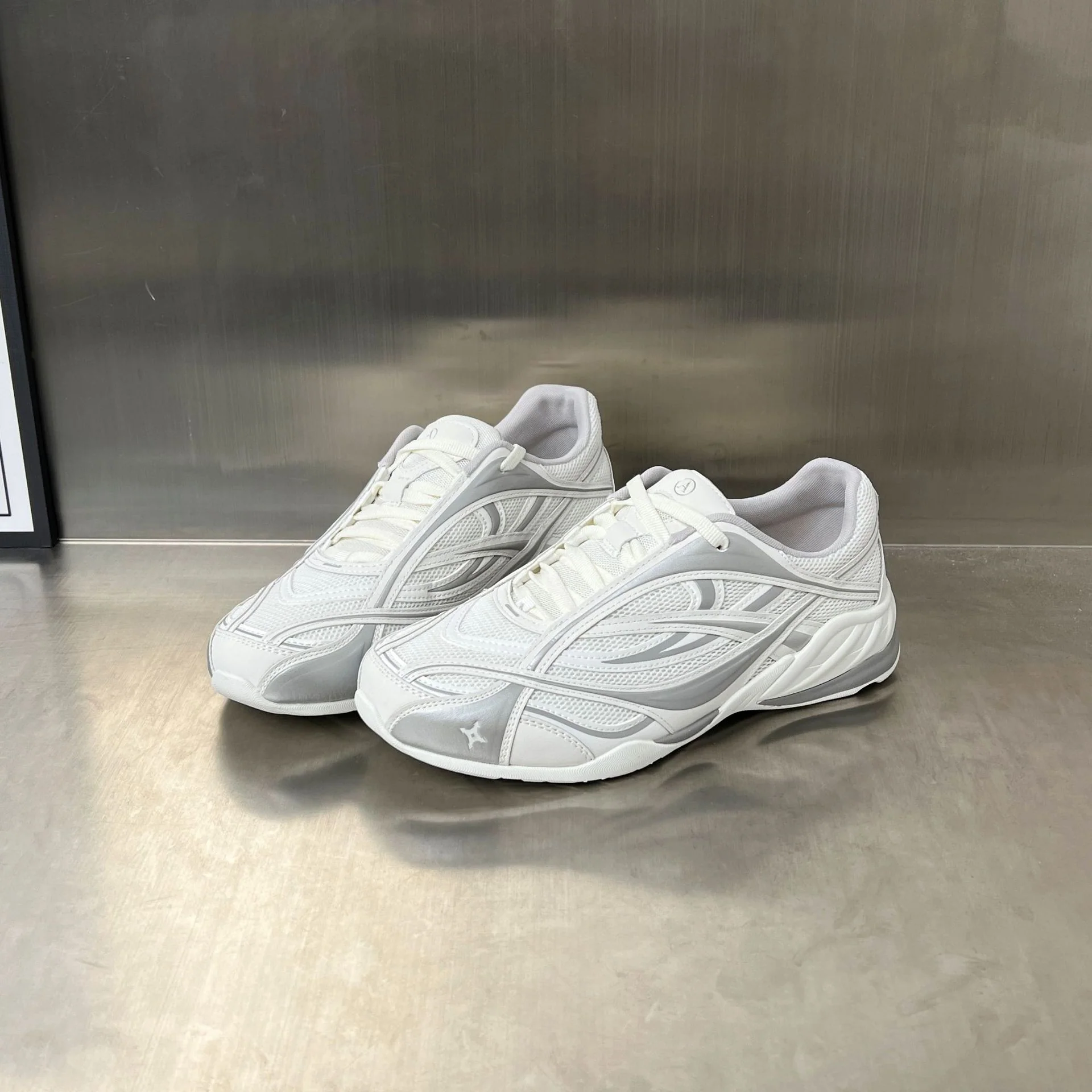 Damen Sportliche Laufschuhe mit atmungsaktiver Mesh-Oberfläche und innovativer Dämpfung Heidi Mode