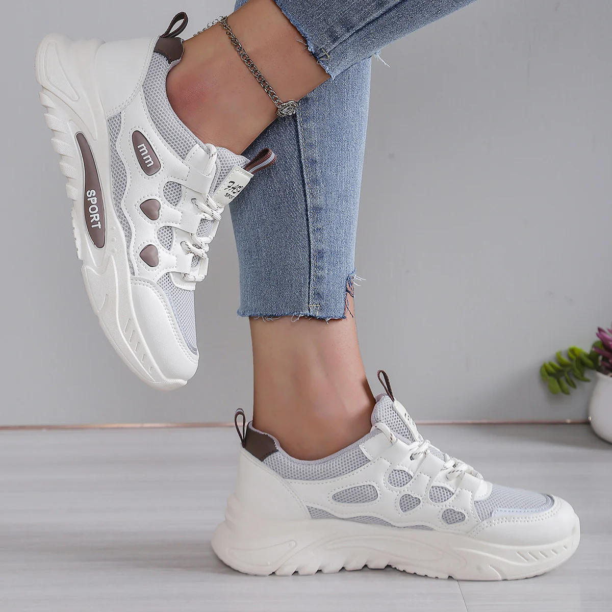 Damen Sportliche Laufschuhe mit atmungsaktiver Mesh-Oberfläche und komfortabler Dämpfung Heidi Mode - Image 2