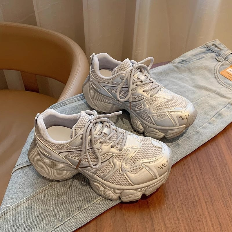 Damen Sportliche Laufschuhe mit atmungsaktiver Netzstruktur und dämpfender Sohle Heidi Mode - Image 3