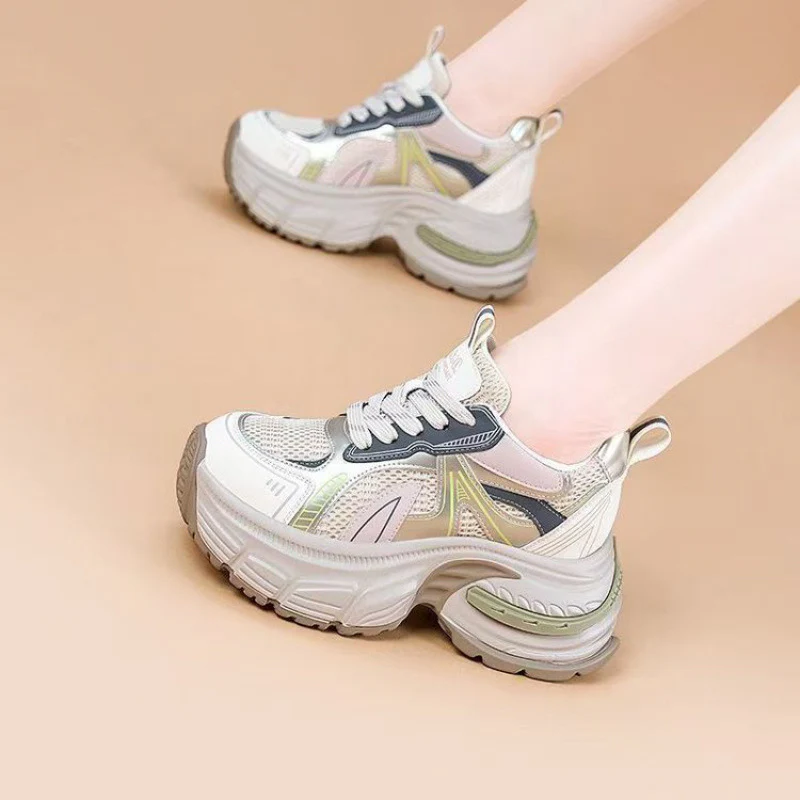 Damen Sportliche Laufschuhe mit dämpfender Sohle und atmungsaktivem Obermaterial Heidi Mode - Image 8