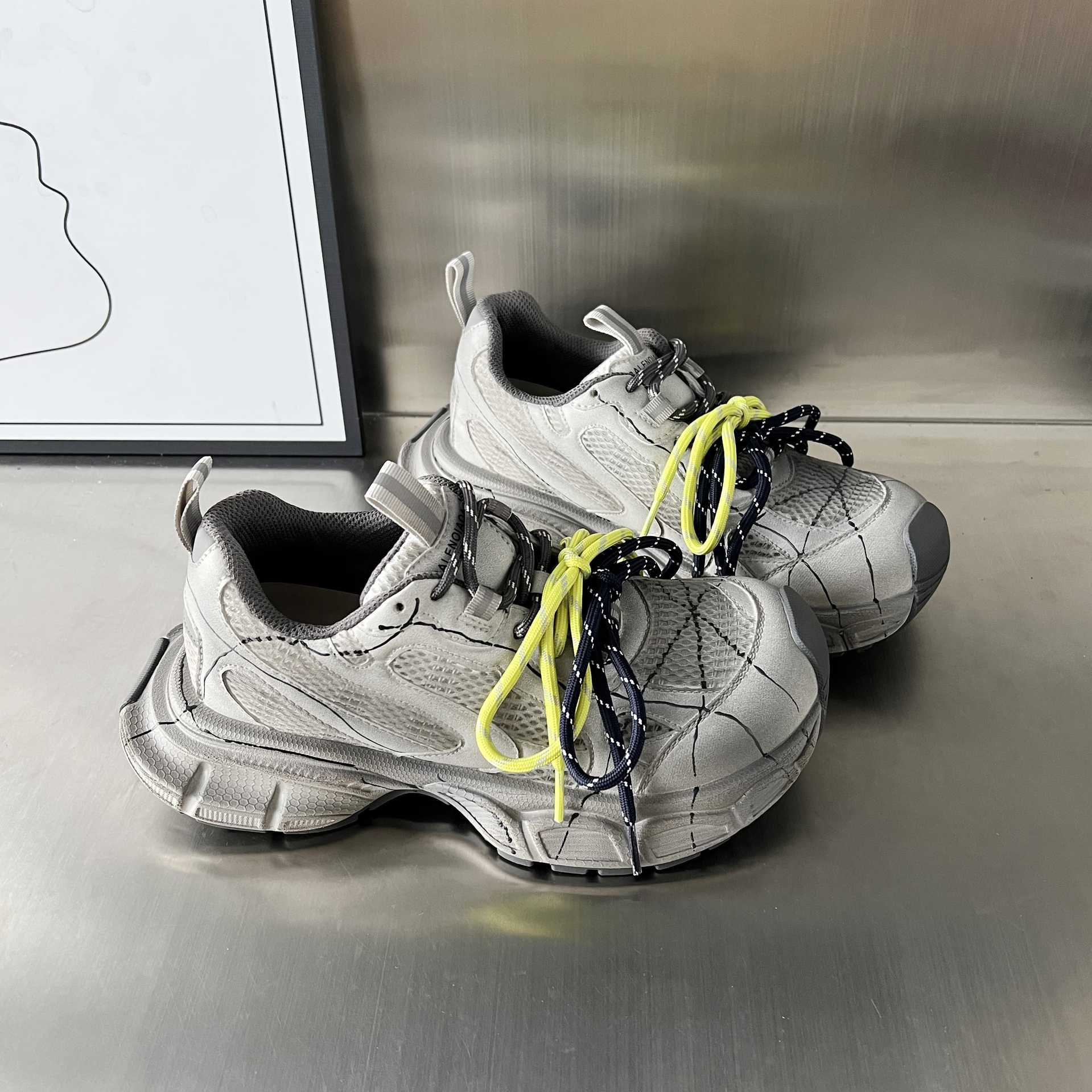 Damen Sportliche Laufschuhe mit innovativem Design und robustem Profil Heidi Mode - Image 4