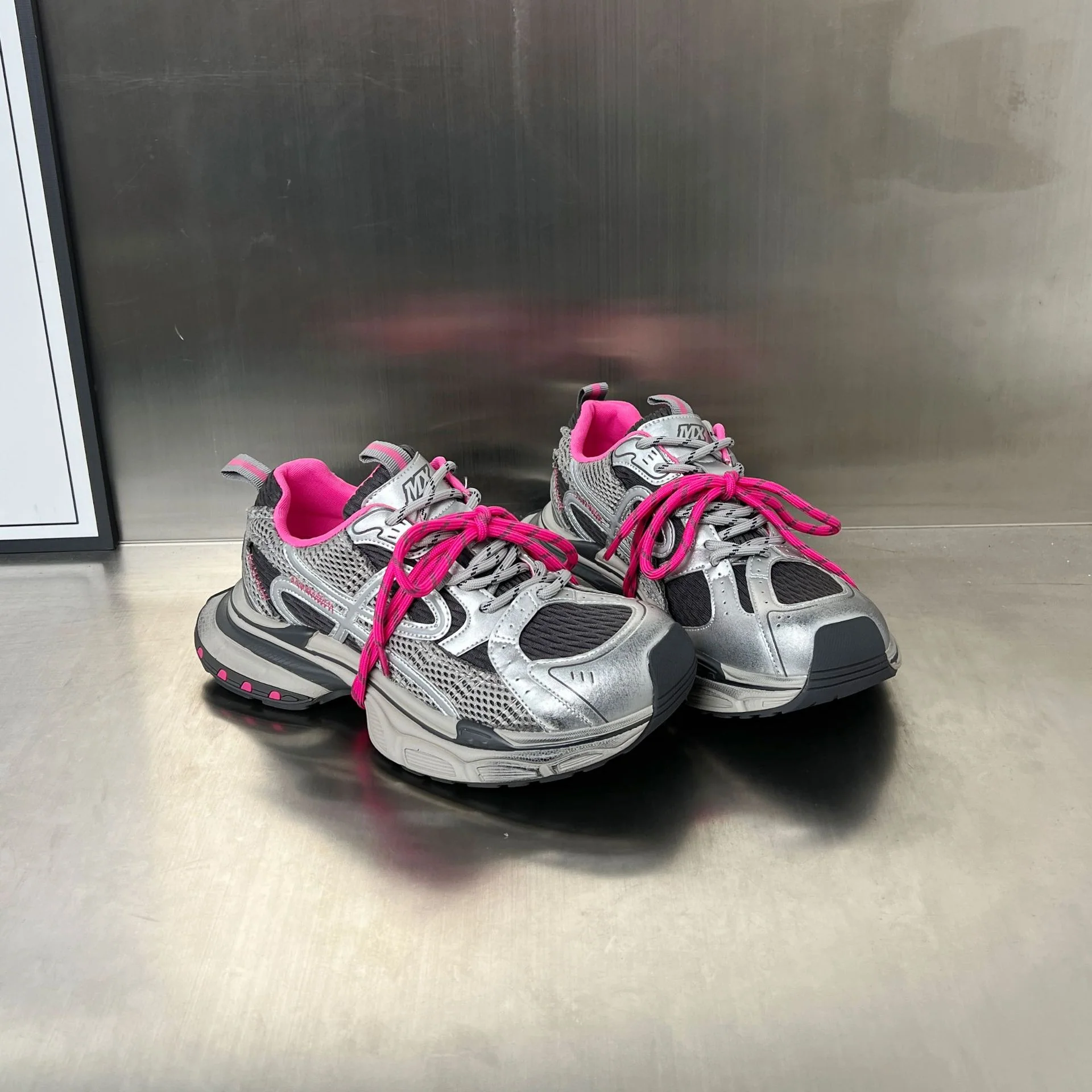 Damen Sportliche Laufschuhe mit innovativer Dämpfungstechnologie und atmungsaktiver Mesh-Oberfläche Heidi Mode - Image 4