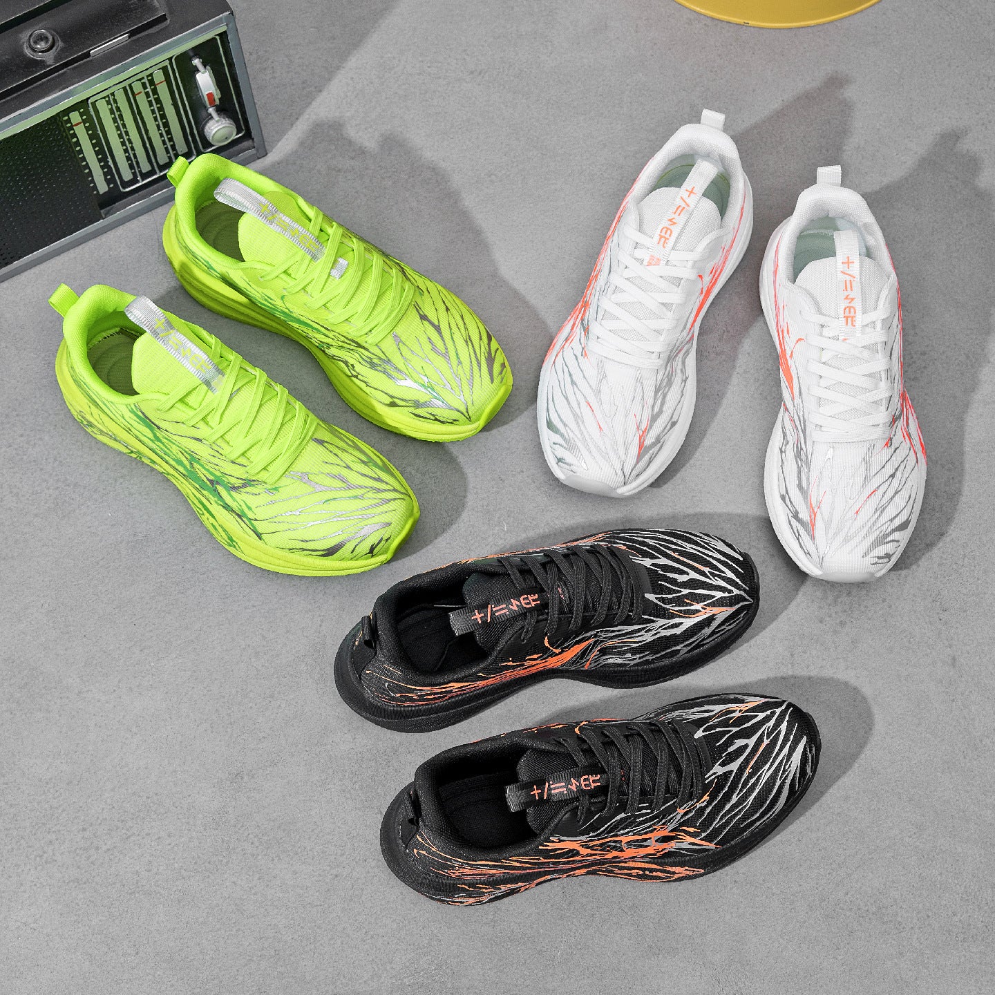 Damen Sportliche Laufschuhe mit modernem Design und elastischem Obermaterial Heidi Mode - Image 4