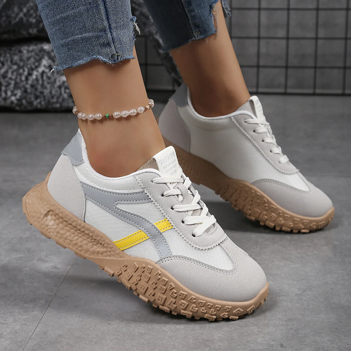 Damen Sportliche Laufschuhe mit rutschfester Sohle und atmungsaktivem Obermaterial Heidi Mode - Image 4
