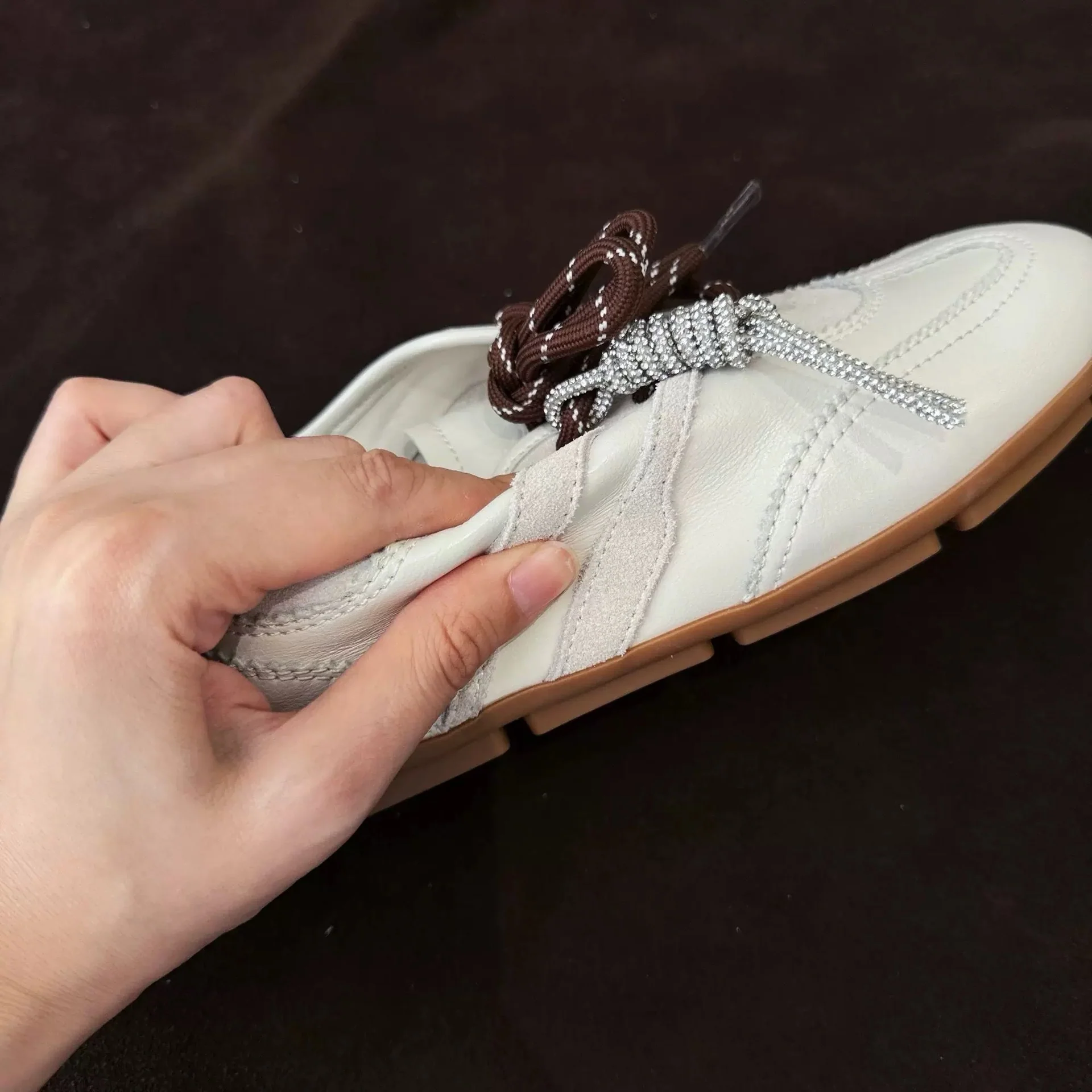 Damen Sportliche Lederfreizeitschuhe mit flexiblem Schnürsystem Heidi Mode - Image 3