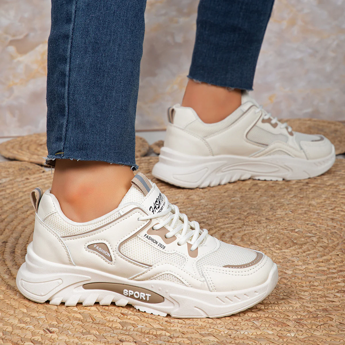Damen Sportliche Lifestyle-Sneaker mit ergonomischer Dämpfung und luftiger Mesh-Oberfläche Heidi Mode - Image 3