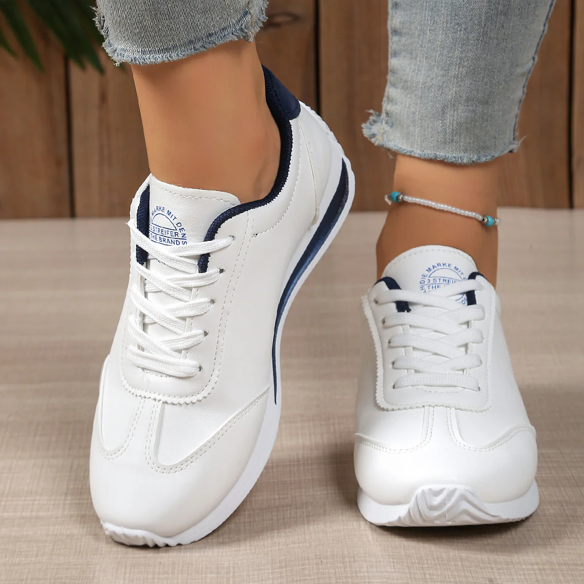 Damen Sportliche Lifestyle Sneakers mit hochwertigem Obermaterial und komfortablem Fußbett Heidi Mode - Image 2