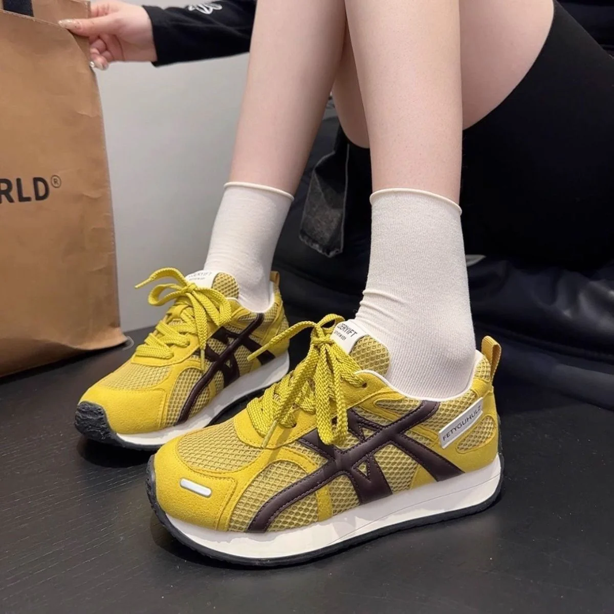 Damen Sportliche Mesh-Sneaker mit dämpfenden Eigenschaften und modernem Design Heidi Mode - Image 3
