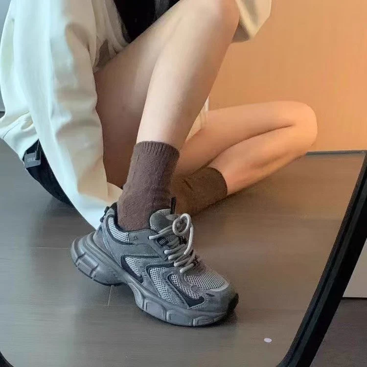 Damen Sportliche Mesh-Sneaker mit dämpfender Sohle und modernem Design Heidi Mode - Image 3