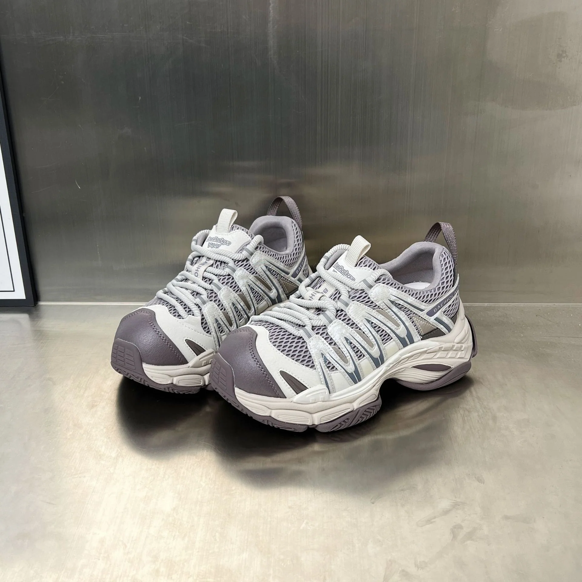 Damen Sportliche Outdoor-Sneaker mit atmungsaktiver Mesh-Oberfläche und stoßdämpfendem Sohlenkomfort Heidi Mode - Image 7