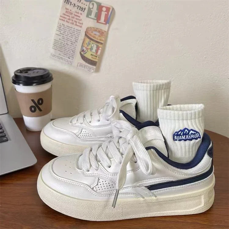 Damen Sportliche Plateau-Sneaker mit atmungsaktivem Obermaterial und gepolsterter Sohle Heidi Mode