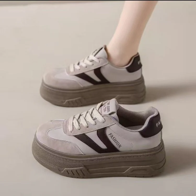 Damen Sportliche Plateau-Sneaker mit komfortabler Dämpfung und modernem Design Heidi Mode - Image 2