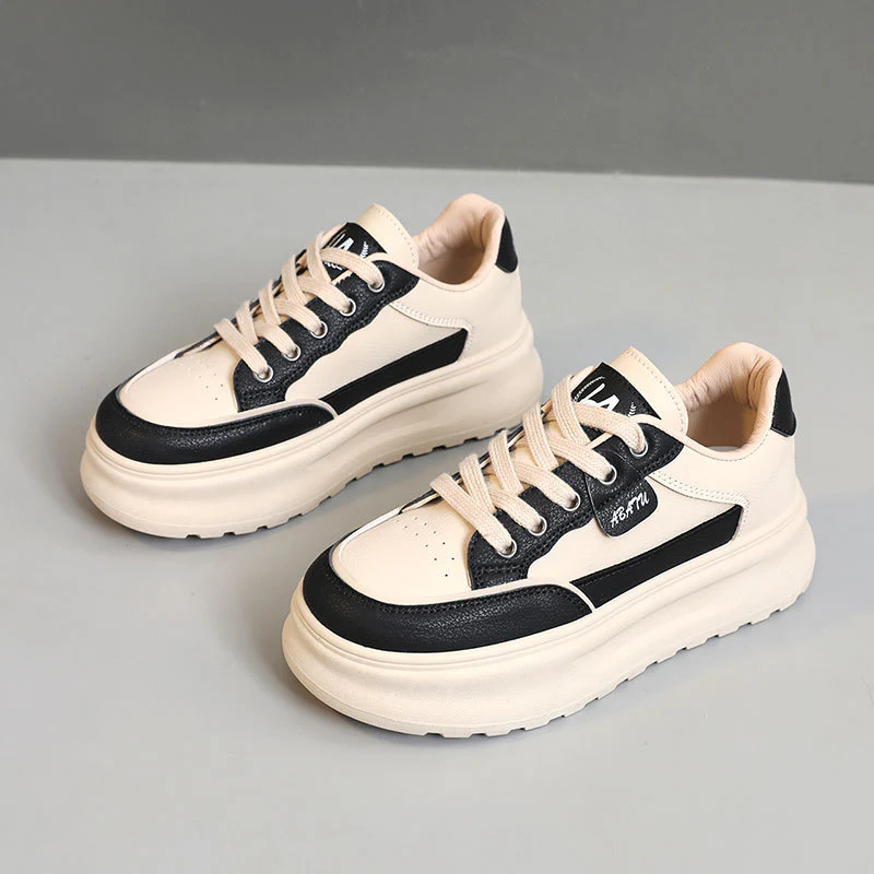 Damen Sportliche Plateau-Sneaker mit modischem Design und dämpfender Sohle Heidi Mode - Image 4