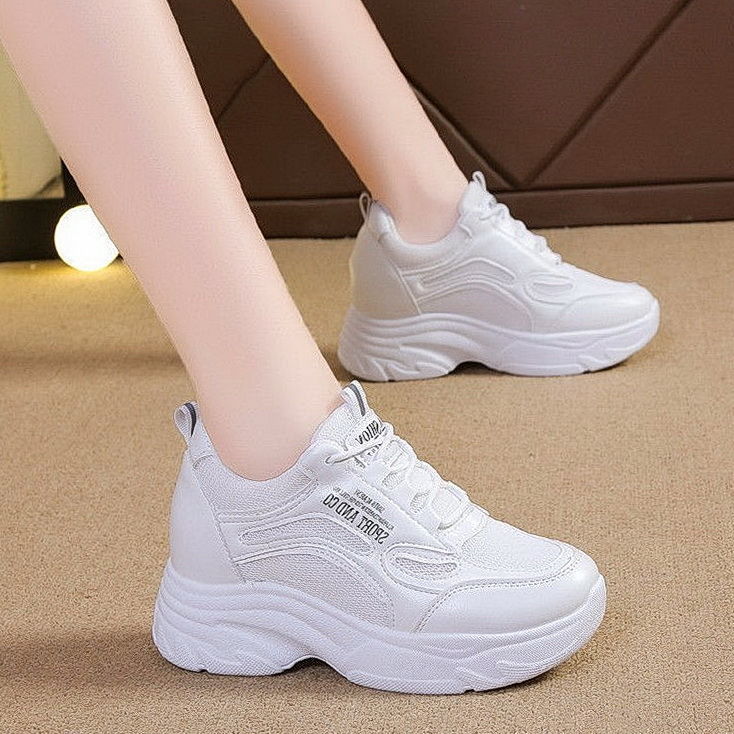 Damen Sportliche Plateau Sneakers mit dämpfender Sohle für optimalen Komfort Heidi Mode - Image 4