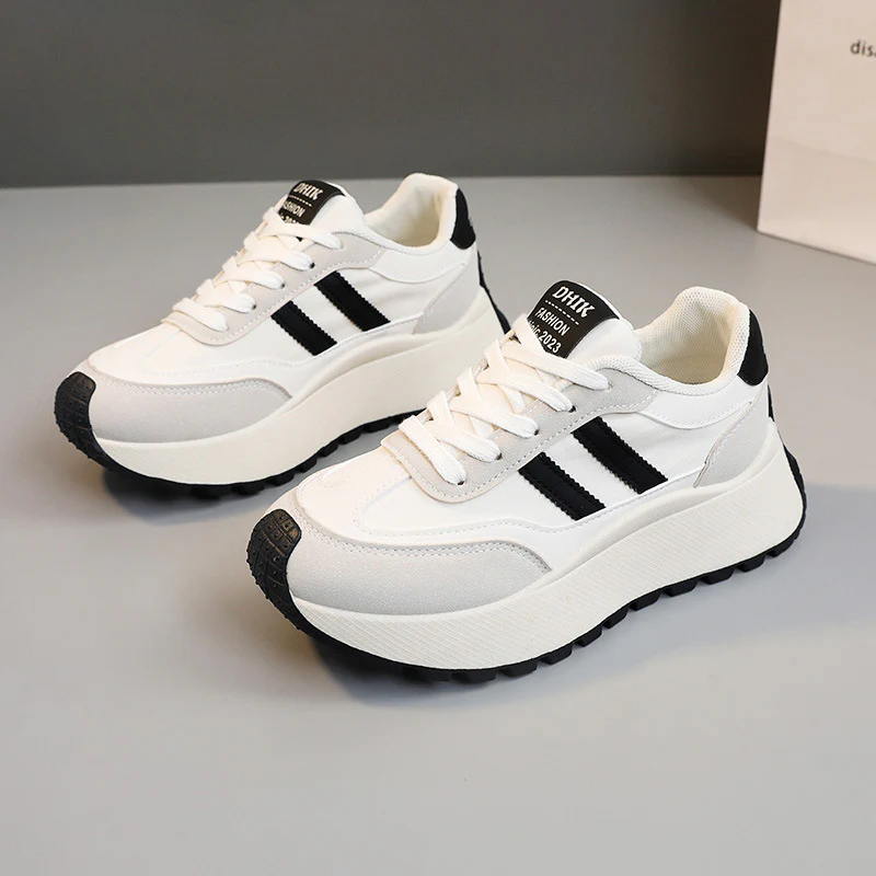 Damen Sportliche Plateau Sneakers mit innovativem Dämpfungssystem Heidi Mode - Image 6