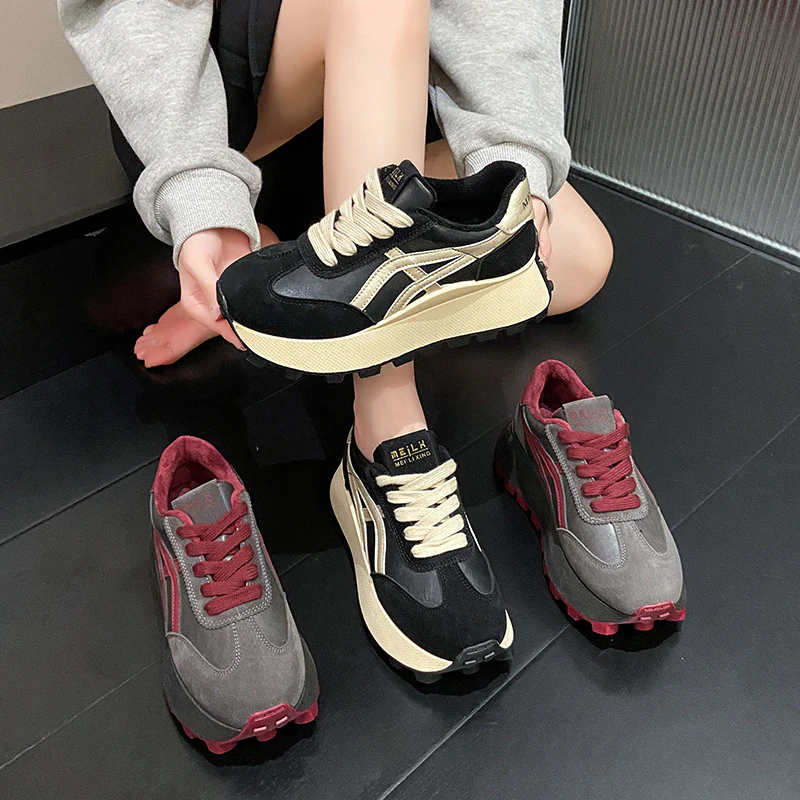 Damen Sportliche Plateau Sneakers mit rutschfester Sohle und atmungsaktivem Obermaterial Heidi Mode - Image 2