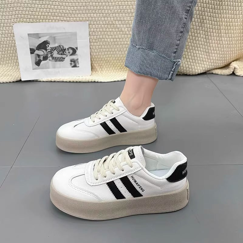 Damen Sportliche Plateausneaker mit edlen Steppnähten und rutschfester Sohle Heidi Mode - Image 3