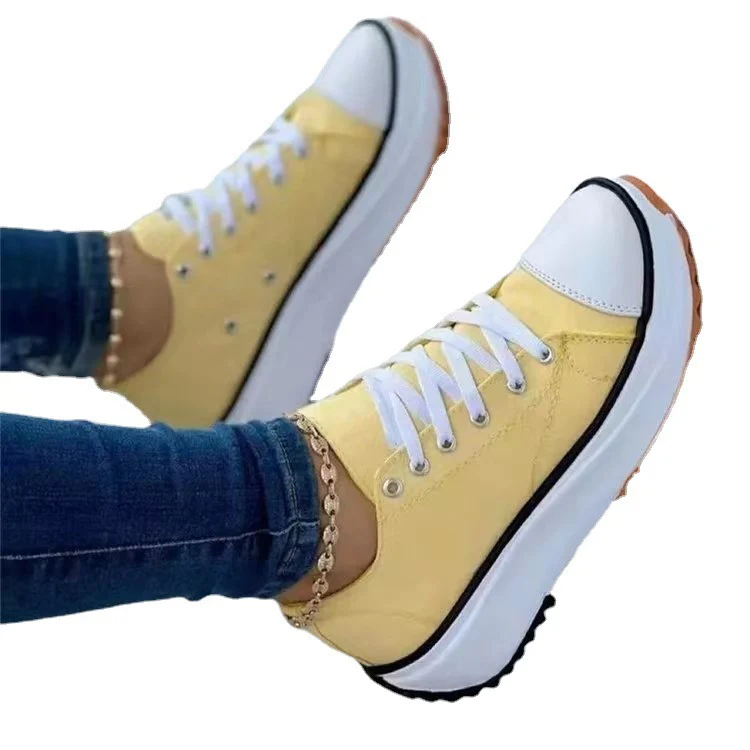 Damen Sportliche Plateausneaker mit modischem Kettenakzent Heidi Mode - Image 5
