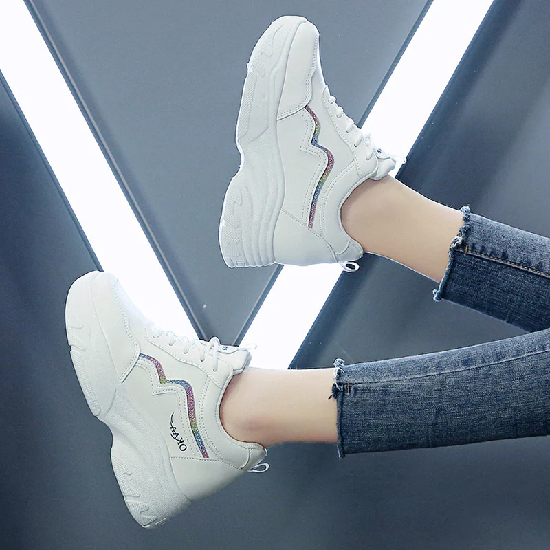 Damen Sportliche Plattform Sneakers mit atmungsaktiven Eigenschaften und rutschfester Sohle Heidi Mode - Image 3