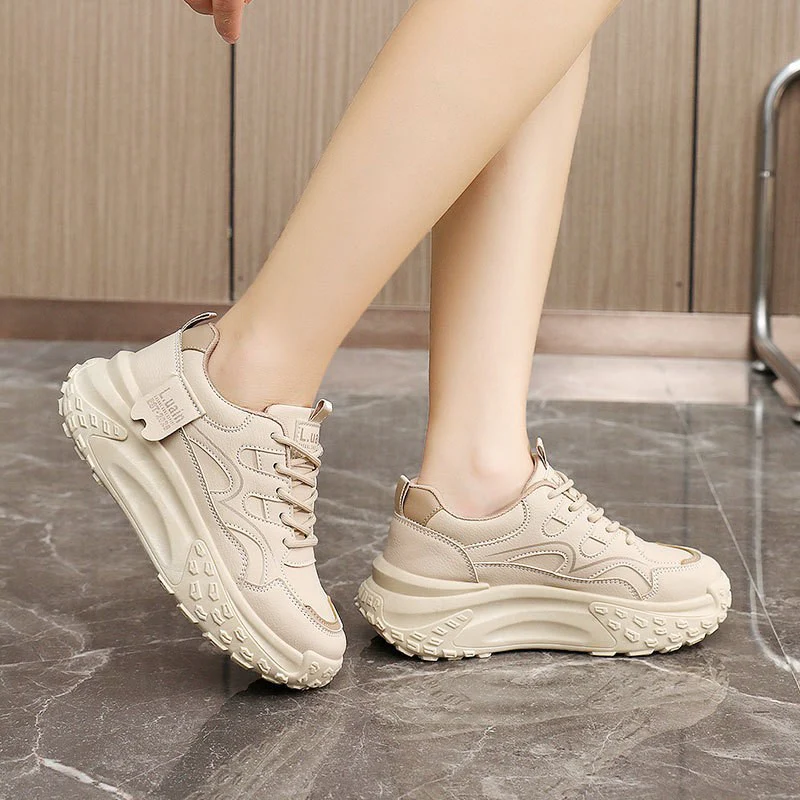 Damen Sportliche Plattform Sneakers mit dämpfender Sohle und atmungsaktivem Obermaterial Heidi Mode - Image 3