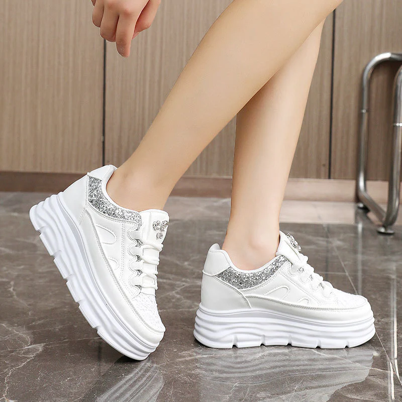 Damen Sportliche Plattform Sneakers mit Glitzer-Details und ergonomischer Dämpfung Heidi Mode - Image 3