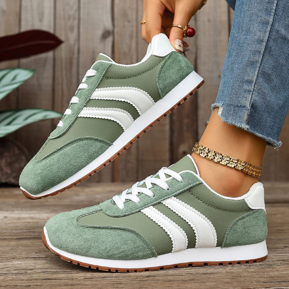 Damen Sportliche Retro-Sneaker mit atmungsaktivem Obermaterial und weicher Dämpfung Heidi Mode - Image 2