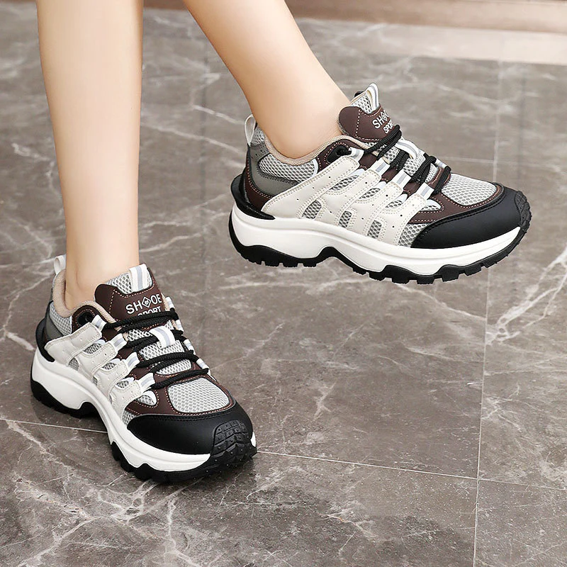 Damen Sportliche Schnürsneaker mit atmungsaktivem Obermaterial Heidi Mode - Image 2