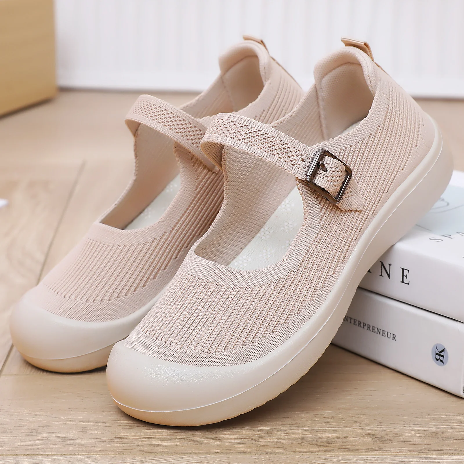 Damen sportliche Slip-On Schuhe mit verstellbarem Riemen und atmungsaktivem Obermaterial Heidi Mode