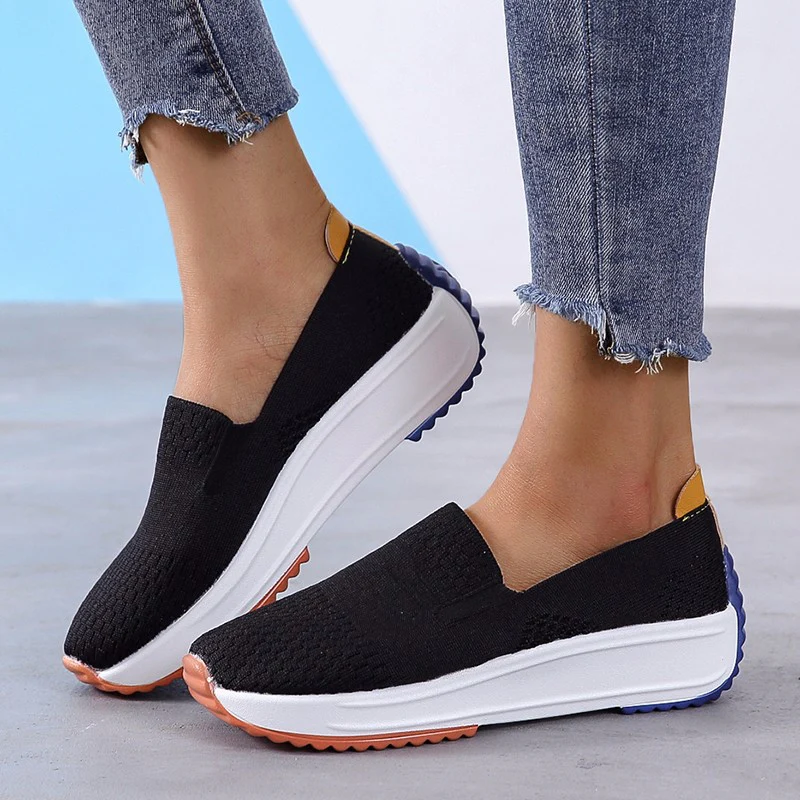 Damen Sportliche Slip-On Sneakers mit atmungsaktiver Netzstruktur Heidi Mode