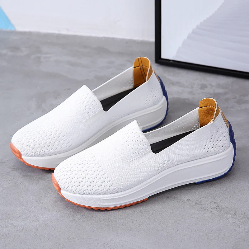 Damen Sportliche Slip-On Sneakers mit atmungsaktiver Netzstruktur Heidi Mode - Image 6