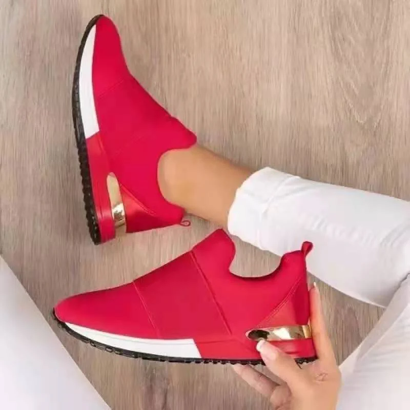 Damen Sportliche Slip-On Sneakers mit modischem Goldakzent Heidi Mode - Image 6