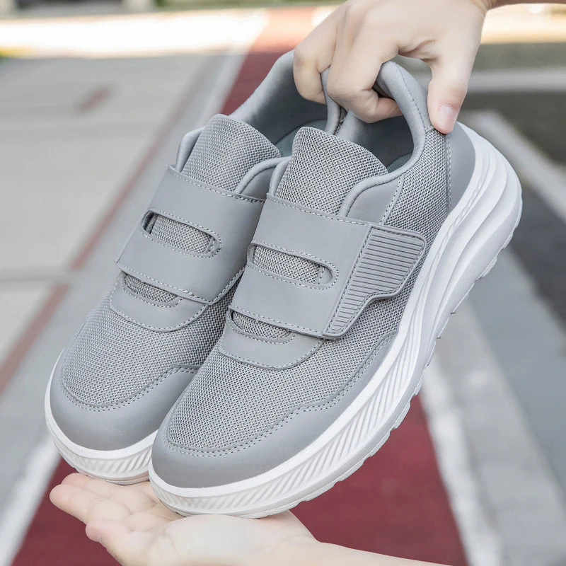 Damen Sportliche Slip-On Sneakers mit praktischem Klettverschluss und atmungsaktivem Obermaterial Heidi Mode - Image 2
