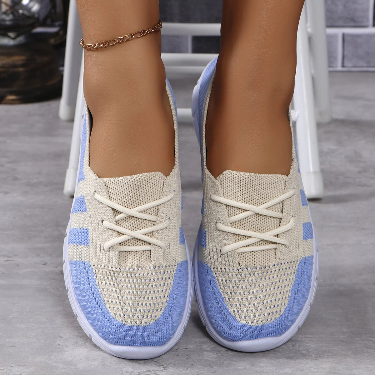 Damen Sportliche Sneaker mit atmungsaktivem Mesh-Obermaterial und flexiblem Sohlen-Design Heidi Mode - Image 6