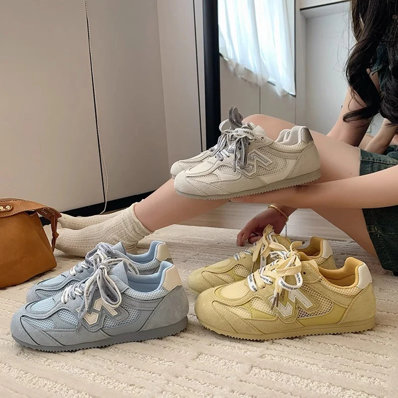 Damen Sportliche Sneaker mit atmungsaktivem Netz-Obermaterial und modischem Design Heidi Mode - Image 3