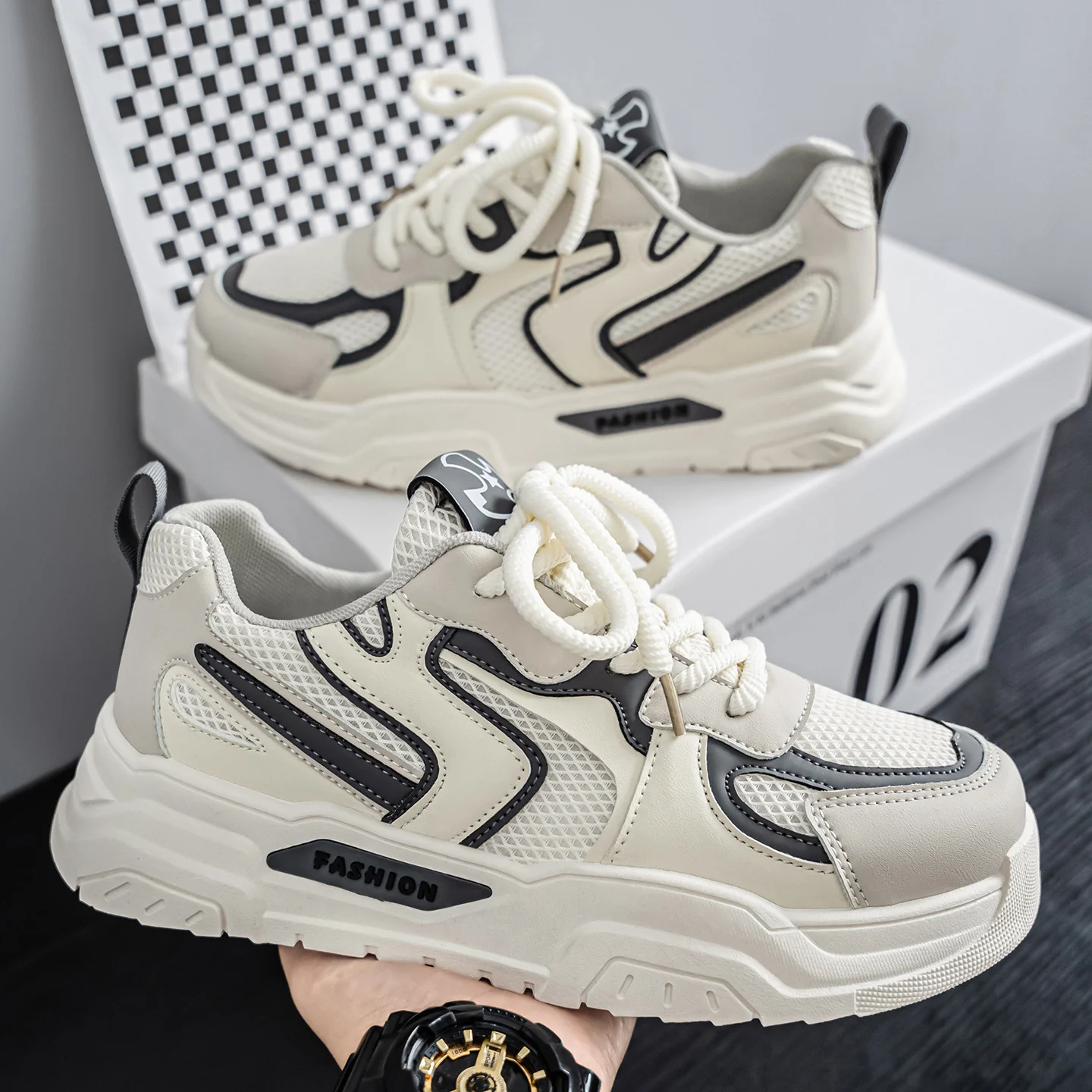 Damen Sportliche Sneaker mit atmungsaktivem Netz-Obermaterial und rutschfester Sohle Heidi Mode - Image 3