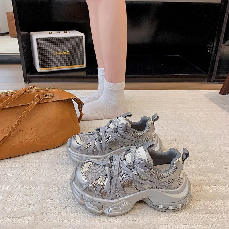 Damen Sportliche Sneaker mit atmungsaktivem Obermaterial und dämpfender Sohle Heidi Mode - Image 4