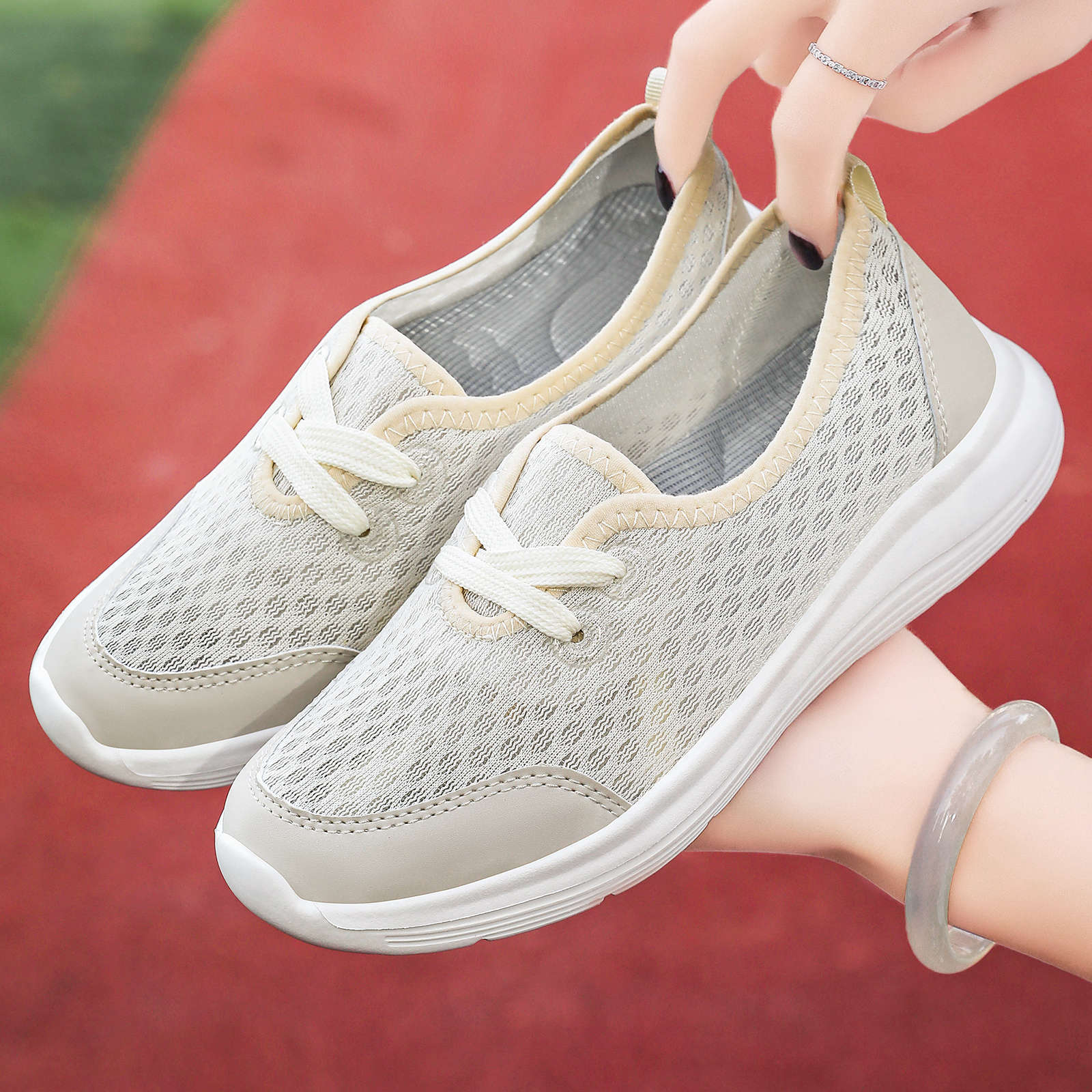 Damen Sportliche Sneaker mit atmungsaktivem Obermaterial und dämpfender Sohle Heidi Mode - Image 3