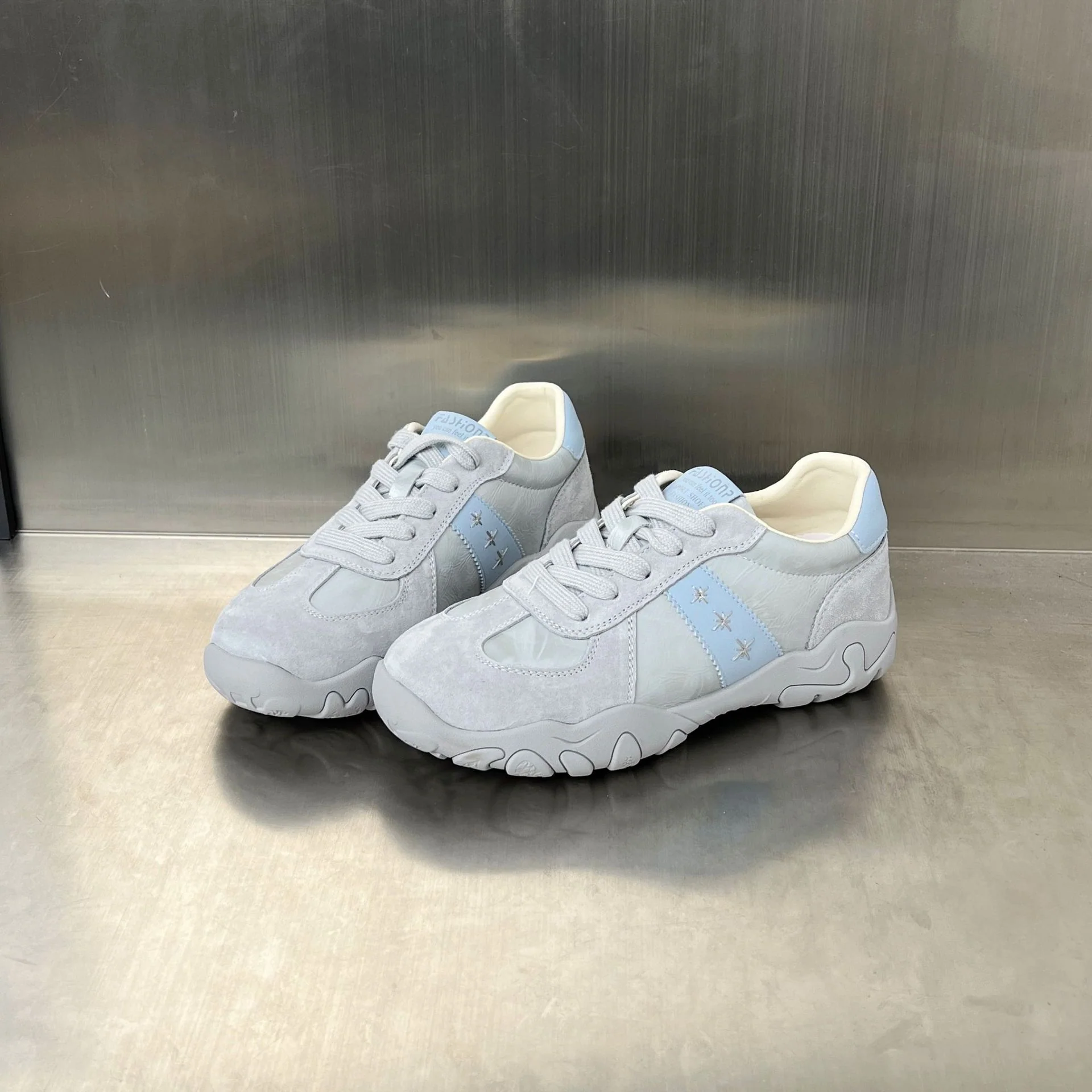 Damen Sportliche Sneaker mit atmungsaktivem Obermaterial und innovativer Dämpfungstechnologie Heidi Mode - Image 8