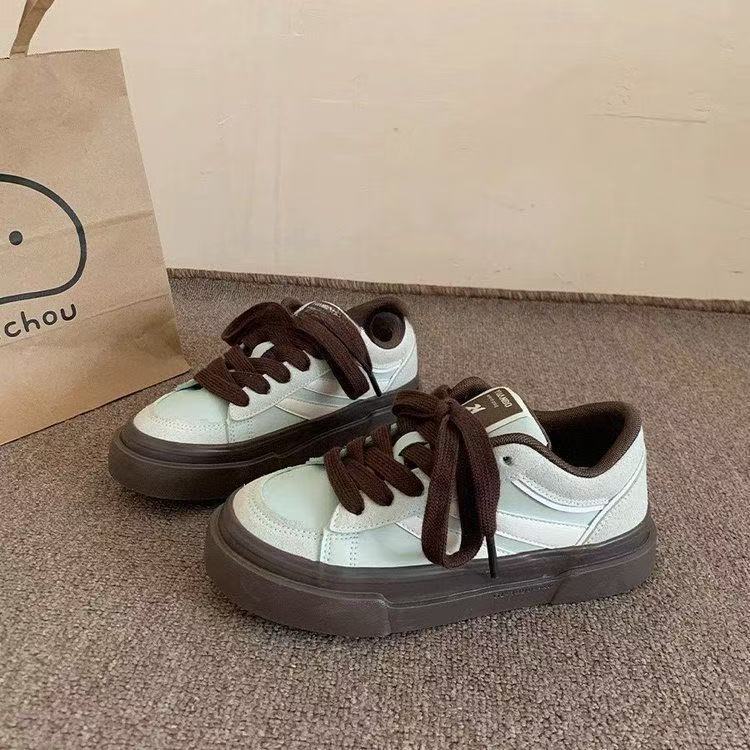 Damen Sportliche Sneaker mit atmungsaktivem Obermaterial und robustem Sohlenprofil Heidi Mode - Image 2