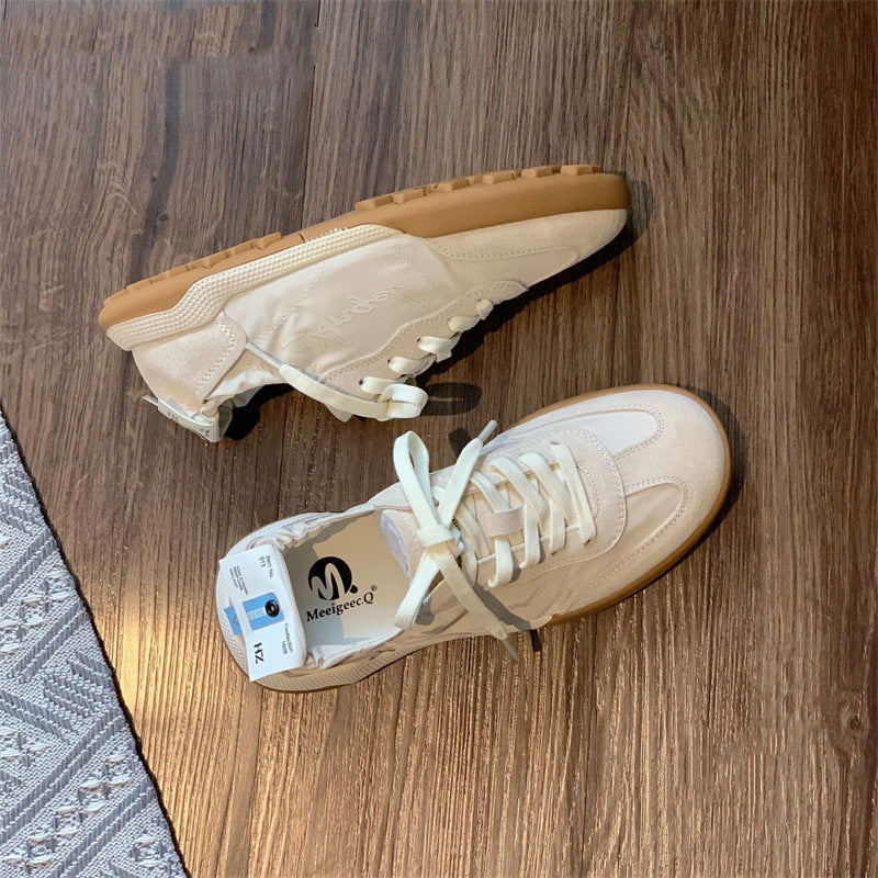 Damen Sportliche Sneaker mit atmungsaktiven Einsätzen und rutschfester Sohle Heidi Mode - Image 2