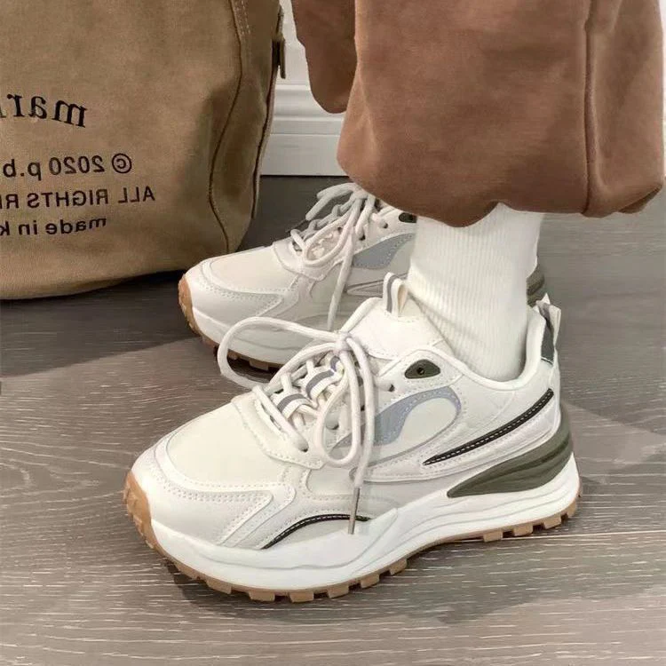Damen sportliche Sneaker mit atmungsaktiver Mesh-Oberfläche und dämpfender Sohle Heidi Mode - Image 6