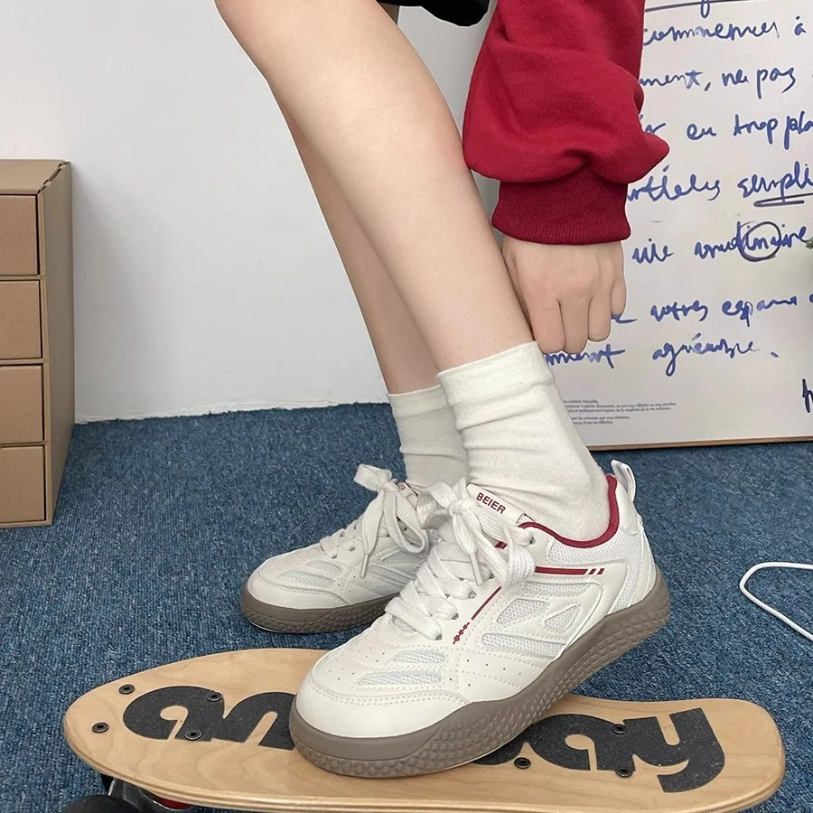 Damen Sportliche Sneaker mit atmungsaktiver Netzstruktur und rutschfester Sohle Heidi Mode