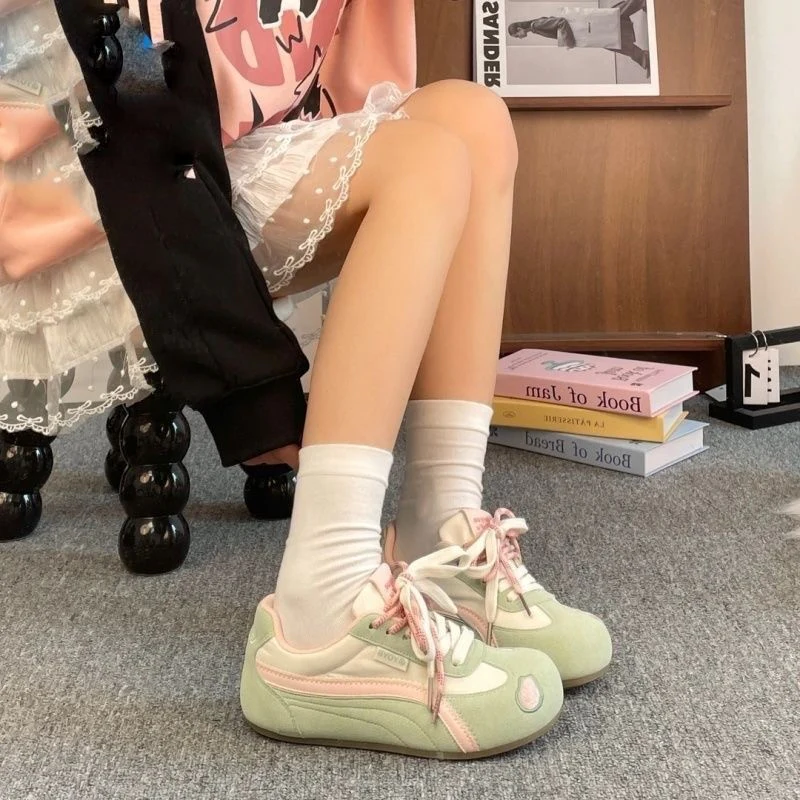 Damen Sportliche Sneaker mit atmungsaktiver Oberflächenstruktur und flexiblem Komfortdesign Heidi Mode - Image 4