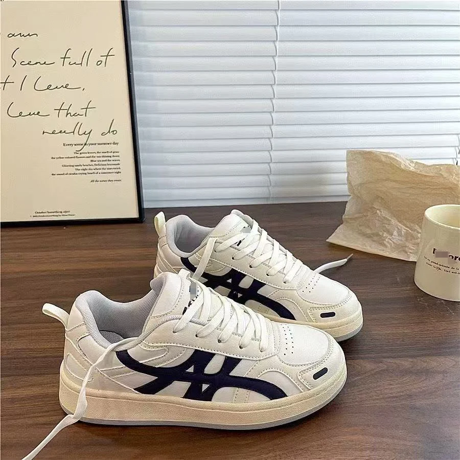 Damen Sportliche Sneaker mit atmungsaktiver Obermaterialkombination und dämpfender Sohle Heidi Mode - Image 3